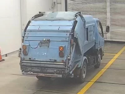 Mitsubishi CANTER  с аукциона в Японии