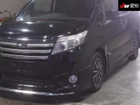 Toyota NOAH лот № 4049 оценка 3.5  с аукциона в Японии 6
