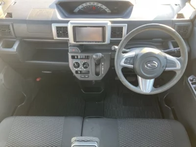 Daihatsu WAKE  с аукциона в Японии