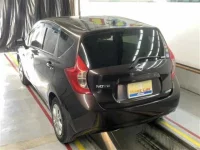 Nissan NOTE лот № 3097 оценка 3.5  с аукциона в Японии 1