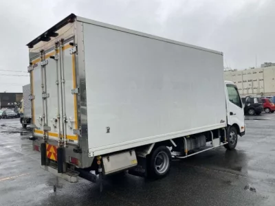 Hino DUTRO  с аукциона в Японии