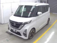 Nissan ROOX лот № 3002 оценка 3.5  с аукциона в Японии 2