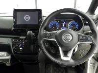 Nissan ROOX лот № 3002 оценка 3.5  с аукциона в Японии 4