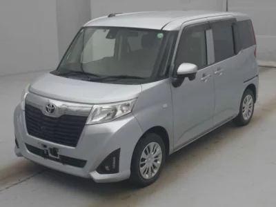 Toyota ROOMY  с аукциона в Японии