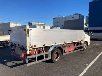 Hino DUTRO  с аукциона в Японии
