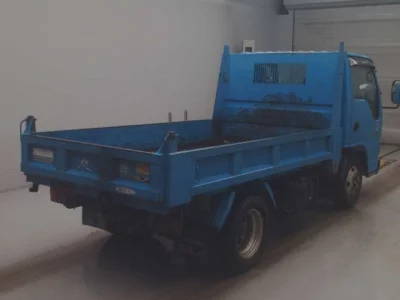 Isuzu ELF  с аукциона в Японии