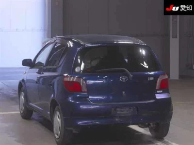 Toyota VITZ  с аукциона в Японии