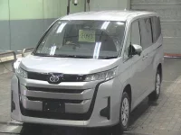 Toyota NOAH лот № 2093 оценка 3  с аукциона в Японии 2