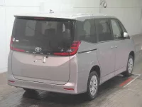 Toyota NOAH лот № 2093 оценка 3  с аукциона в Японии 3