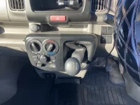 Nissan CLIPPER VAN лот № 1046 оценка 3.5  с аукциона в Японии 3