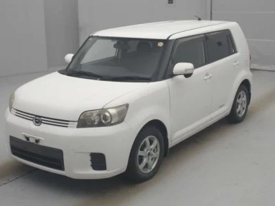 Toyota COROLLA RUMION  с аукциона в Японии