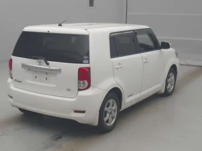 Toyota COROLLA RUMION  с аукциона в Японии