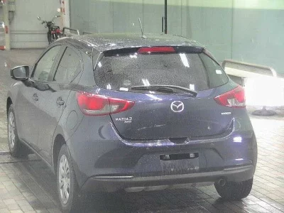Mazda MAZDA2  с аукциона в Японии