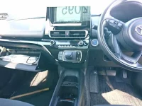 Toyota AQUA лот № 2095 оценка 4  с аукциона в Японии 4