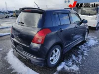 Suzuki SWIFT лот № 1016 оценка 3.5  с аукциона в Японии 4