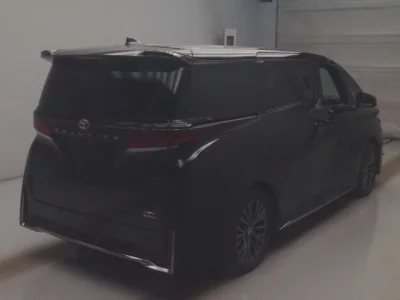 Toyota VELLFIRE  с аукциона в Японии