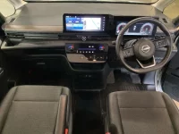 Nissan SERENA лот № 264 оценка 4  с аукциона в Японии 2