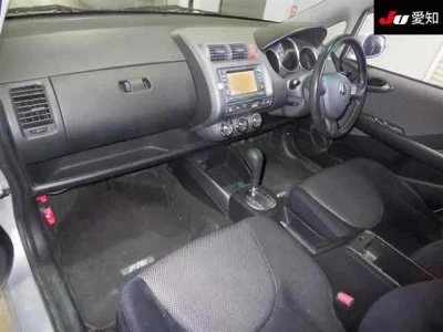 Honda FIT  с аукциона в Японии