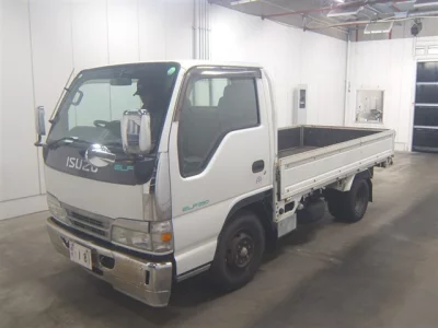 Isuzu ELF  с аукциона в Японии