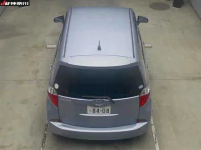 Toyota RACTIS  с аукциона в Японии