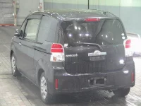 Toyota SPADE лот № 2119 оценка RA  с аукциона в Японии 1