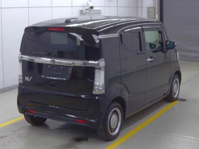 Honda N BOX SLASH  с аукциона в Японии