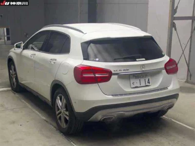 Mercedes-Benz GLA CLASS