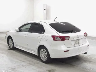 Mitsubishi GALANT FORTIS