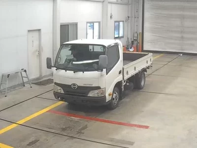 Hino DUTRO  с аукциона в Японии