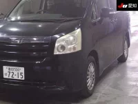 Toyota NOAH лот № 30293 оценка 3.5  с аукциона в Японии 6
