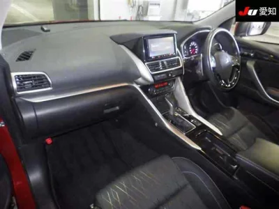 Mitsubishi ECLIPSE CROSS  с аукциона в Японии