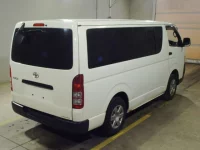 Toyota HIACE VAN лот № 62023 оценка R  с аукциона в Японии 1