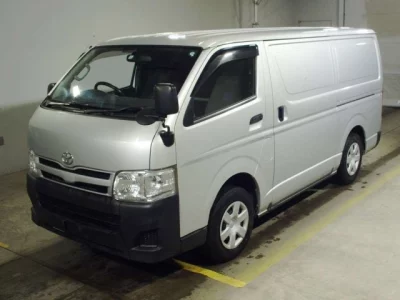 Toyota HIACE VAN  с аукциона в Японии