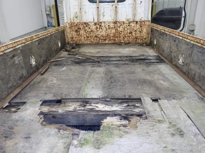 Isuzu ELF  с аукциона в Японии