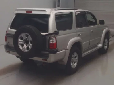 Toyota HILUX SURF  с аукциона в Японии