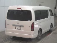 Toyota HIACE лот № 2164 оценка 3.5  с аукциона в Японии 3