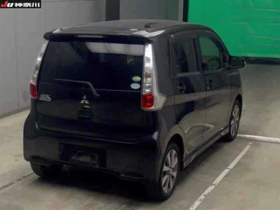 Mitsubishi EK CUSTOM