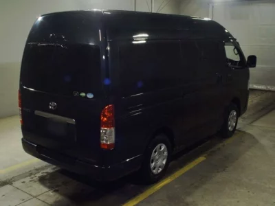 Toyota HIACE VAN  с аукциона в Японии