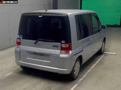 Honda MOBILIO  с аукциона в Японии