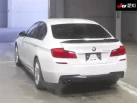 BMW 5-Series лот № 30350 оценка 4  с аукциона в Японии 1
