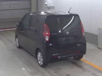 Nissan DAYZ лот № 3077 оценка 4  с аукциона в Японии 1