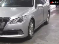 Toyota CROWN лот № 3128 оценка R  с аукциона в Японии 6