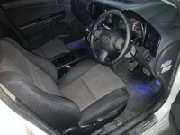 Toyota WISH лот № 1442 оценка 3.5  с аукциона в Японии 7