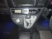 Toyota WISH лот № 1442 оценка 3.5  с аукциона в Японии 4