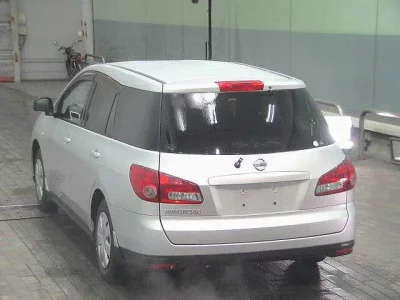 Nissan WINGROAD  с аукциона в Японии