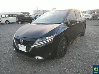 Nissan NOTE лот № 7 оценка 4  с аукциона в Японии 1