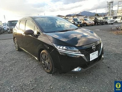 Nissan NOTE  с аукциона в Японии