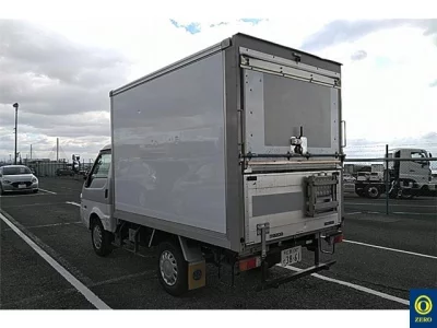 Mazda BONGO  с аукциона в Японии