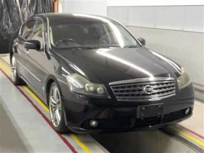 Nissan FUGA  с аукциона в Японии