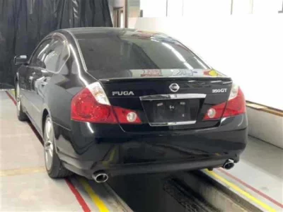 Nissan FUGA  с аукциона в Японии